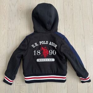 ❄️Boys size 5/6 U.S. Polo Assn. Kids Black & Blue Varsity EUC